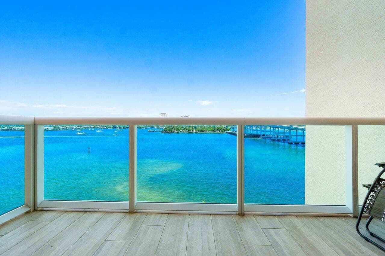 2640 Lake Shore Drive # 711, Riviera Beach, FL 33404 — zdjęcie 4