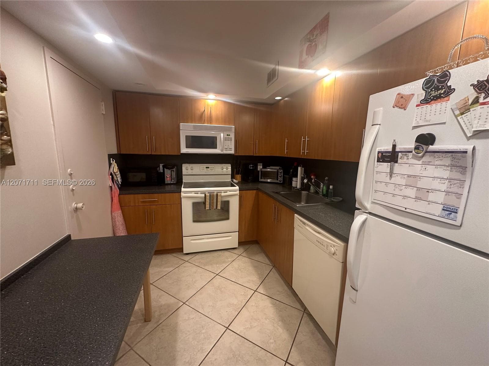 1985 S Ocean Dr # 12B, Hallandale Beach, FL 33009 — zdjęcie 3