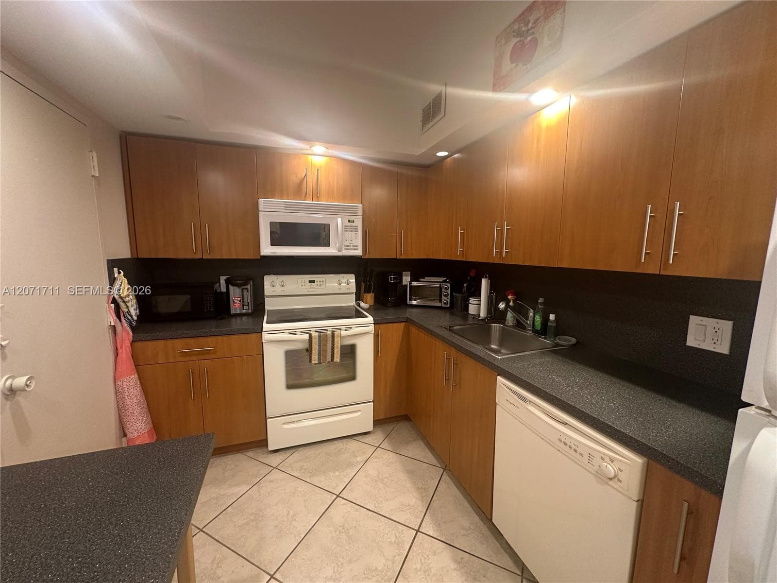 1985 S Ocean Dr # 12B, Hallandale Beach, FL 33009 — zdjęcie 4