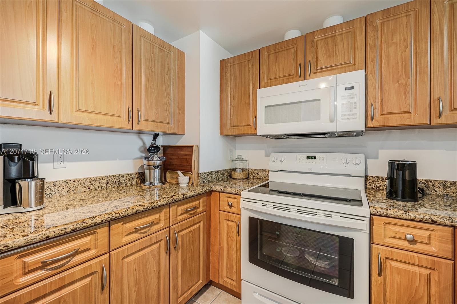 50 Menores Ave # 820, Coral Gables, FL 33134 — zdjęcie 4