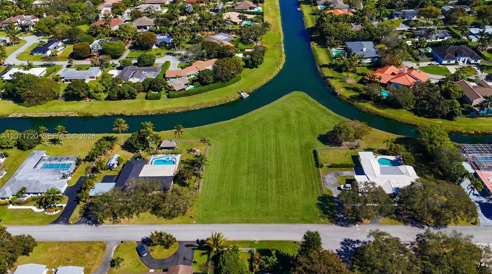 17325 SW 84 Ave, Palmetto Bay, FL 33157 — zdjęcie 2