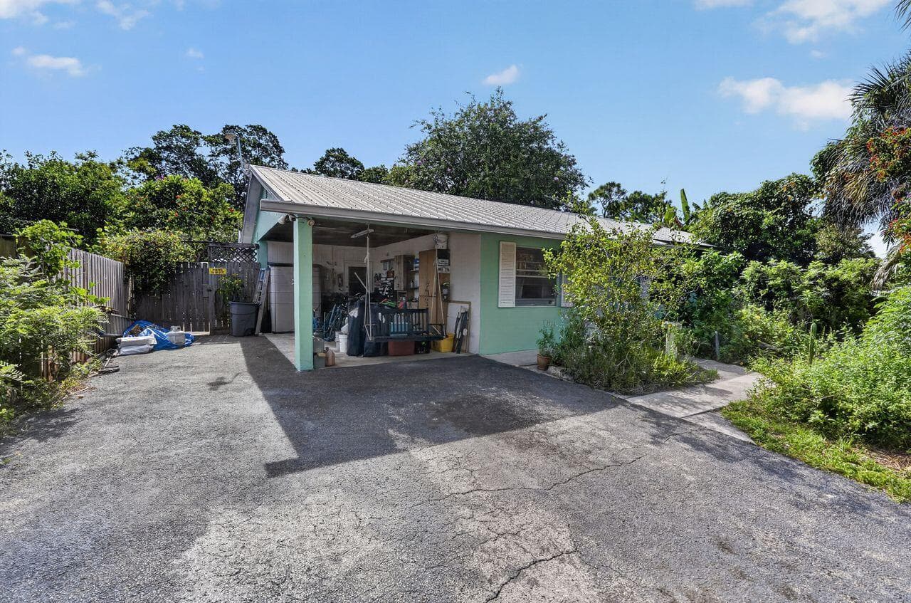 303 S DELAWARE Boulevard, Jupiter, FL 33458 — zdjęcie 3