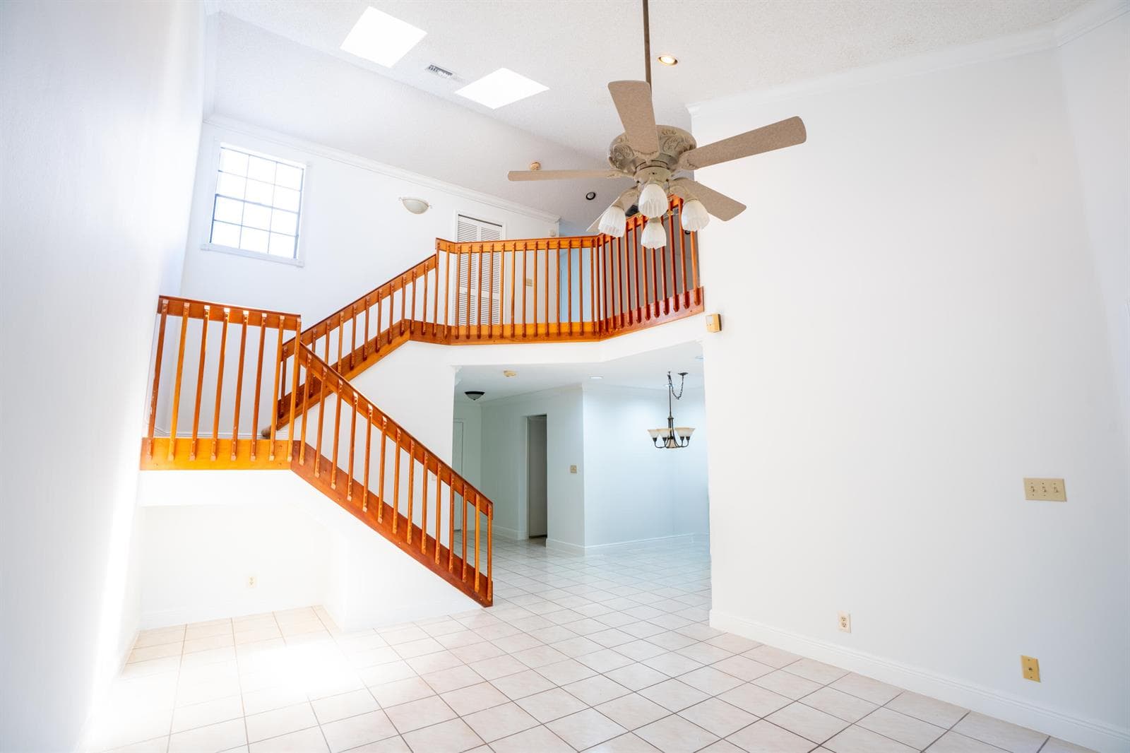 8429 NW 78TH Court, Tamarac, FL 33321 — zdjęcie 2