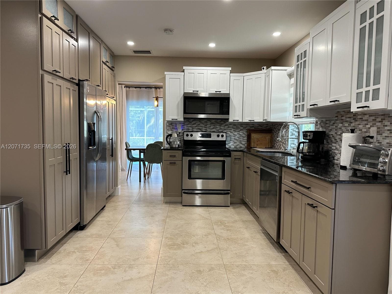 8203 NW 37th St, Coral Springs, FL 33065 — zdjęcie 5