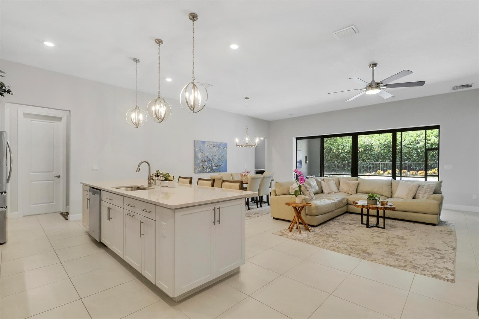 540 SE VILLANDRY Way, Port St. Lucie, FL 34984 — zdjęcie 3