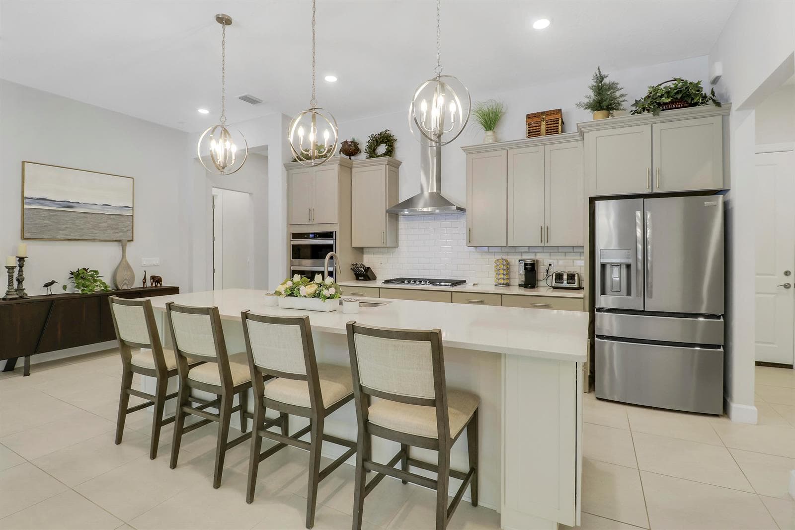 540 SE VILLANDRY Way, Port St. Lucie, FL 34984 — zdjęcie 4
