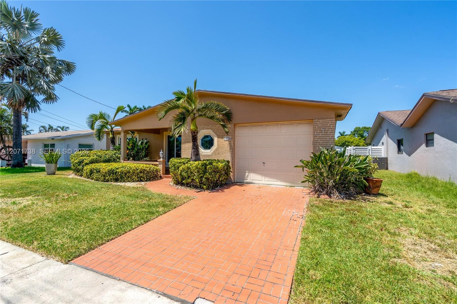 1424 Nautilus Isle, Dania Beach, FL 33004 — zdjęcie 2