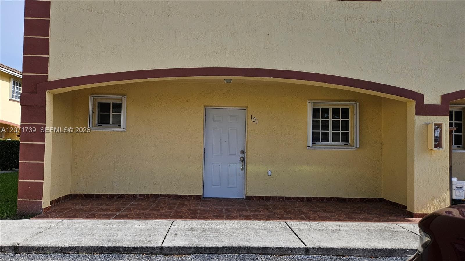 6758 NW 182nd St # 101, Hialeah, FL 33015