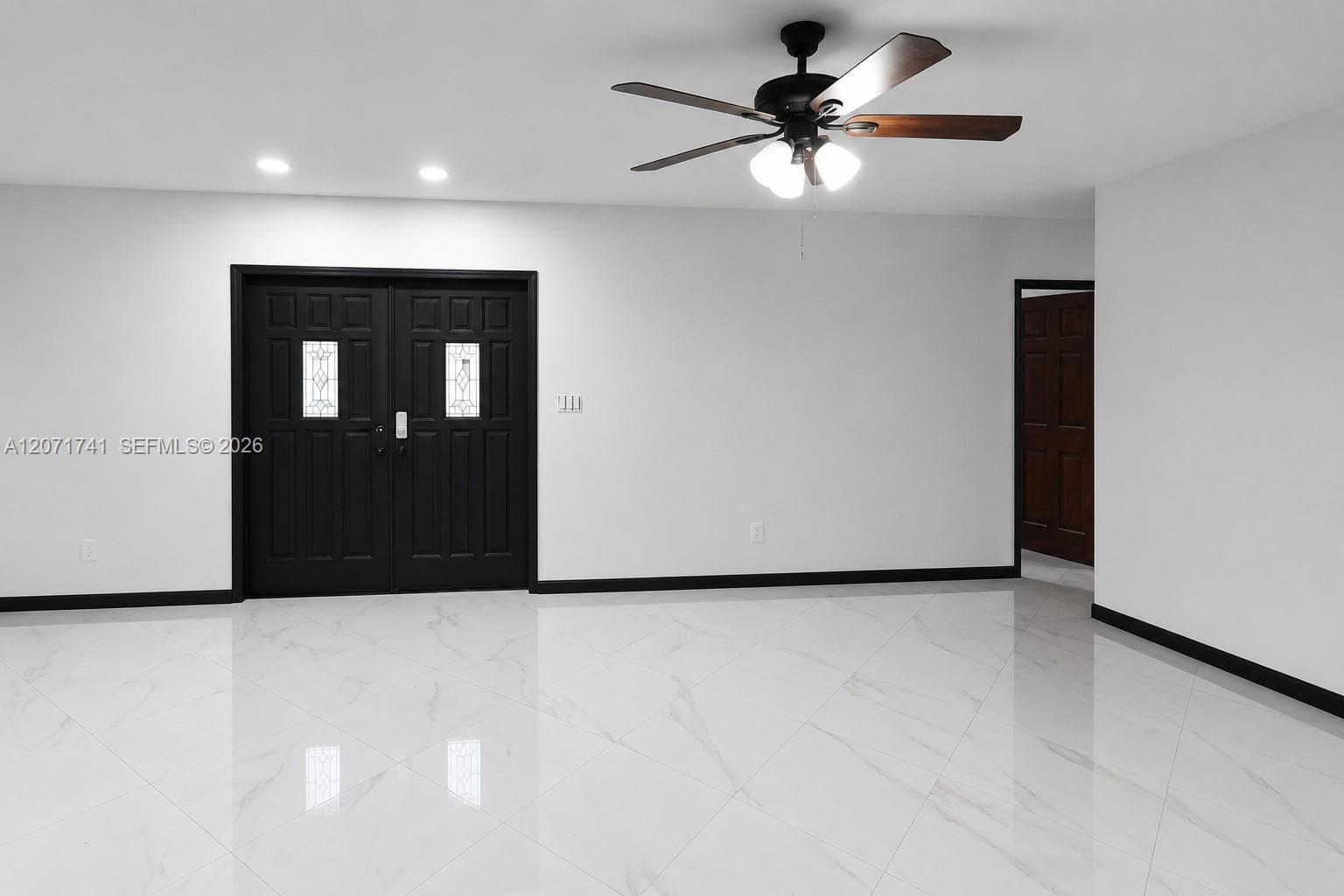 504 NW 23rd St, Homestead, FL 33030 — zdjęcie 5