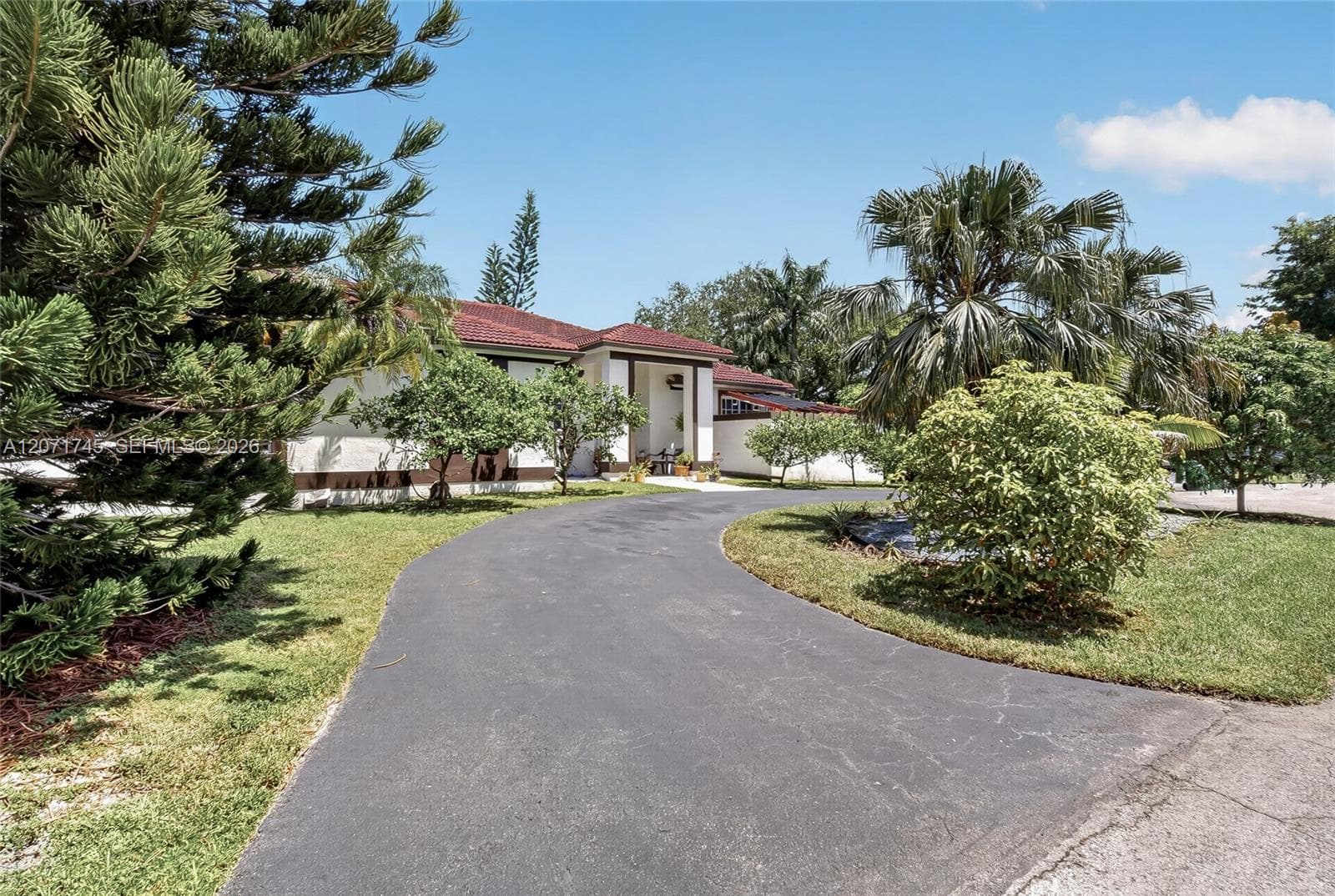 17711 SW 81st Ct, Palmetto Bay, FL 33157 — zdjęcie 2
