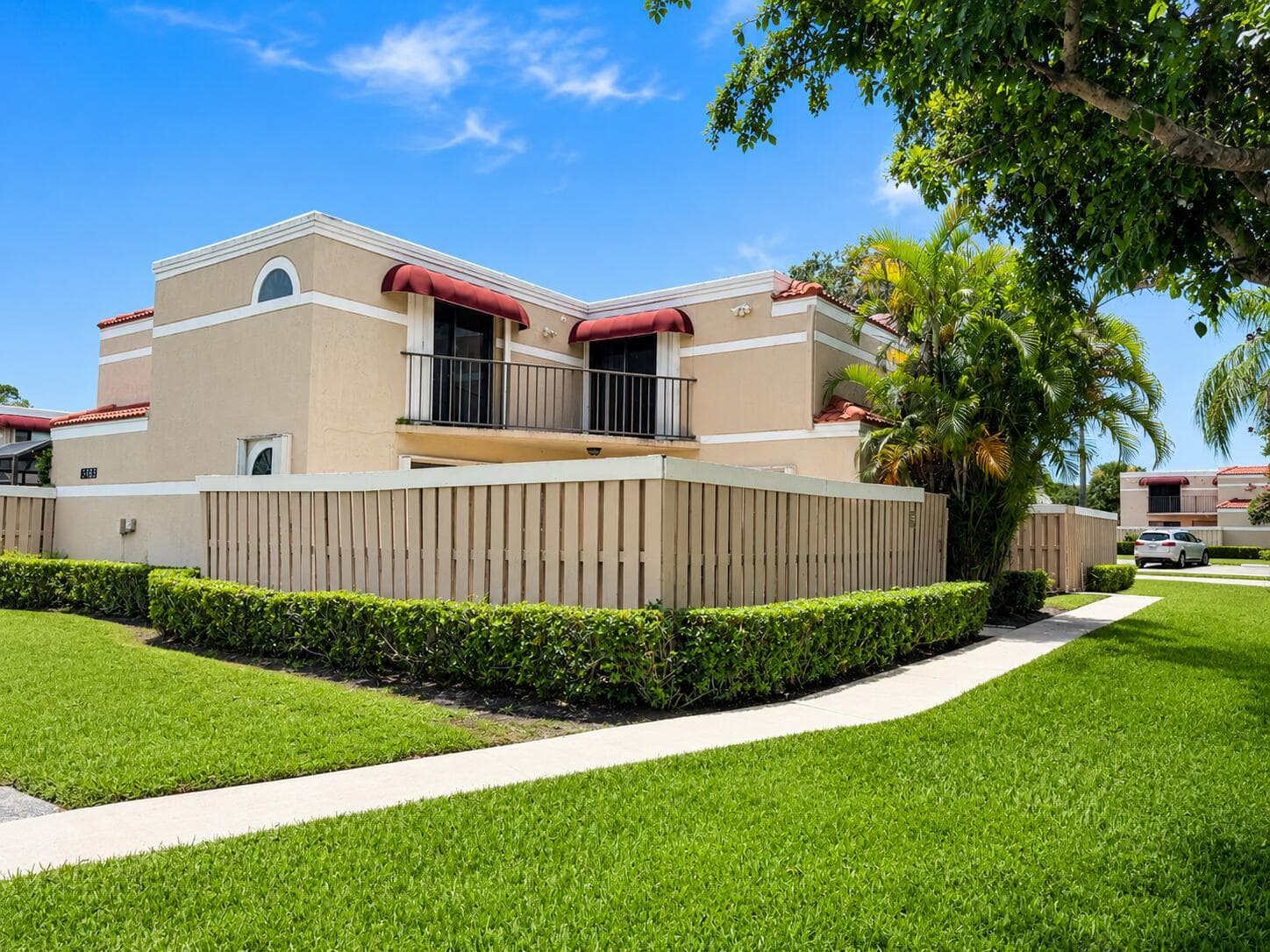 3725 VILLAGE Drive # D, Delray Beach, FL 33445 — zdjęcie 2
