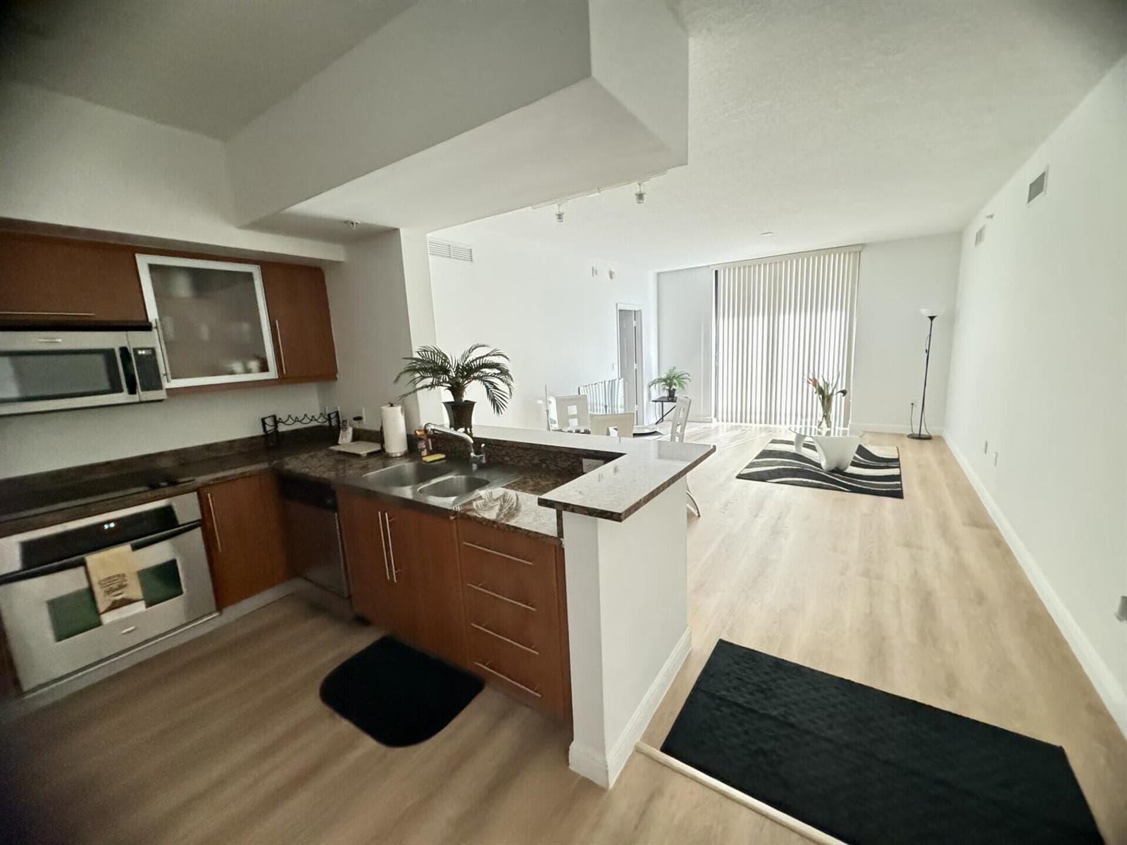 888 S Douglas Road # 1015, Coral Gables, FL 33134 — zdjęcie 2