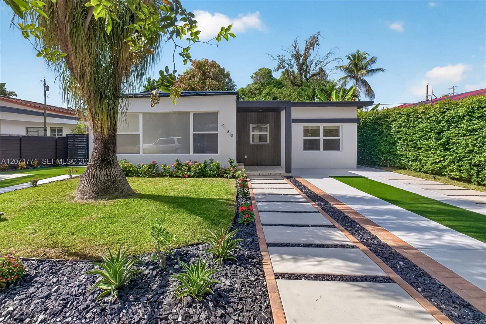 2180 SW 20th St, Miami, FL 33145 — zdjęcie 3