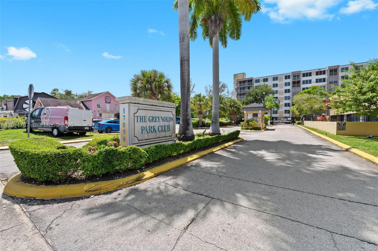 17890 W Dixie Hwy # 603, North Miami Beach, FL 33160 — zdjęcie 3