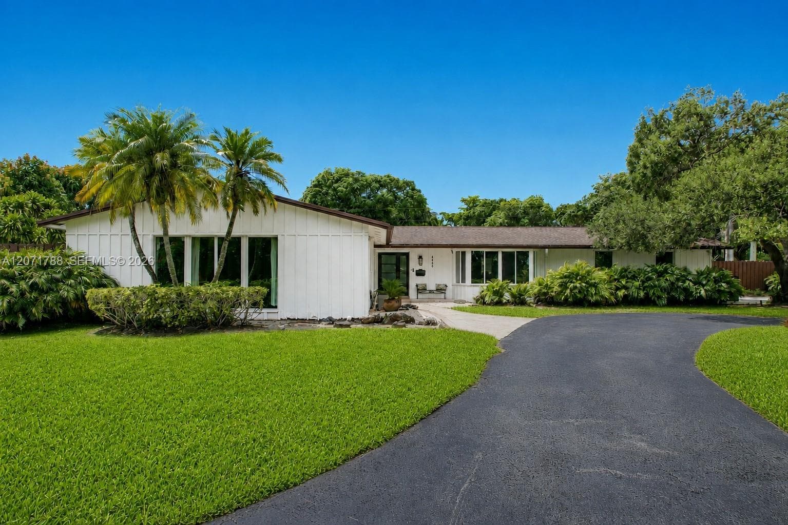 8520 SW 151st Street, Palmetto Bay, FL 33158 — zdjęcie 2