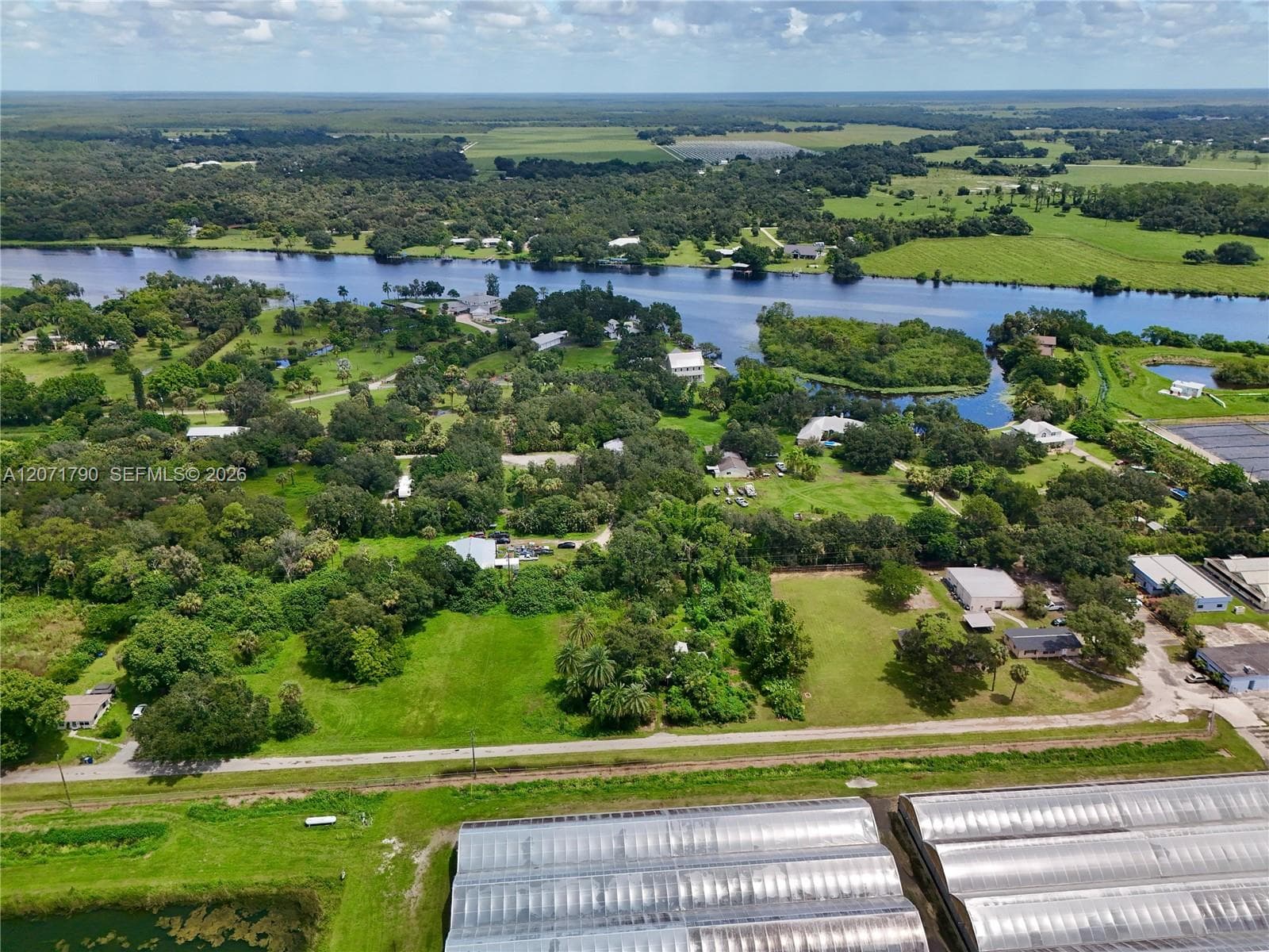 20101 WAGNER AVE, Other City - In The State Of Florida, FL 33920 — zdjęcie 4