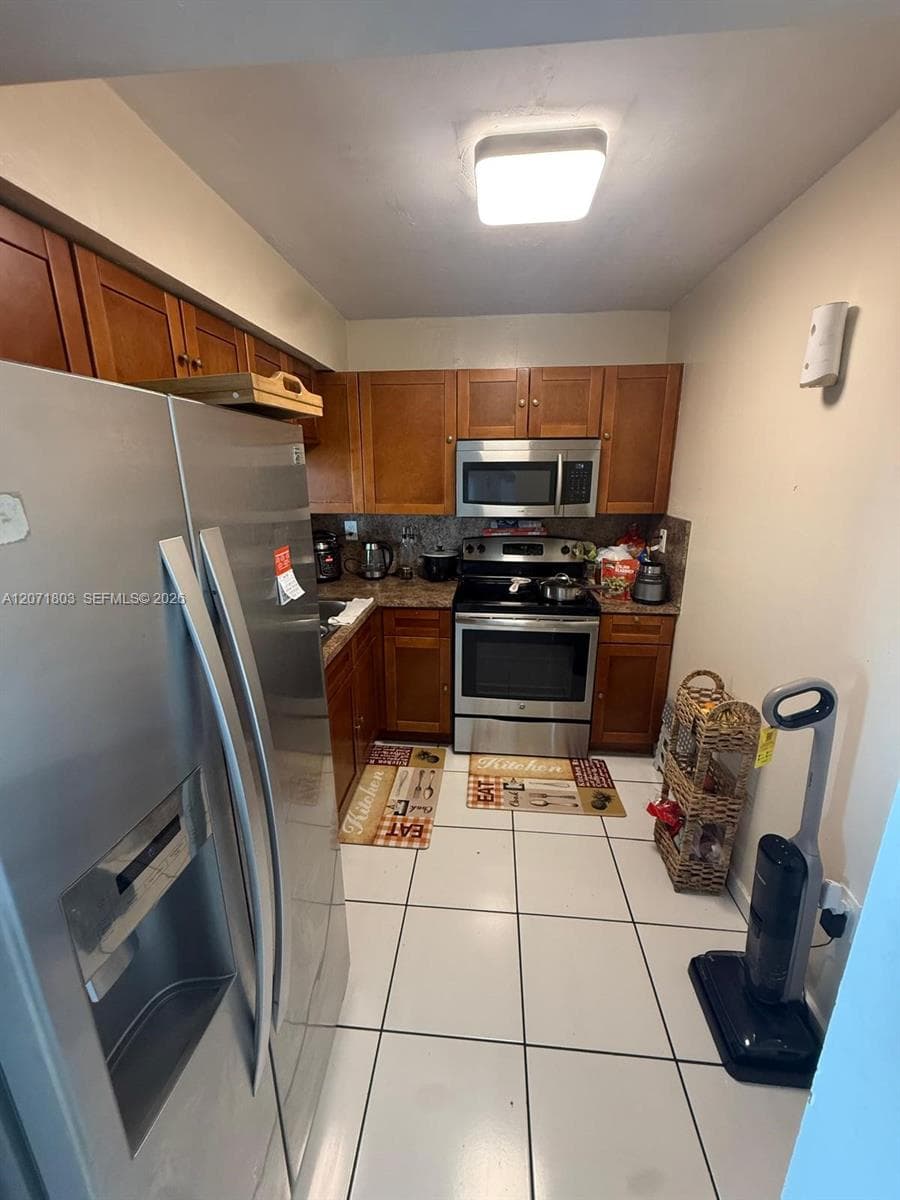 11790 SW 18th St # 520-3, Miami, FL 33175 — zdjęcie 5