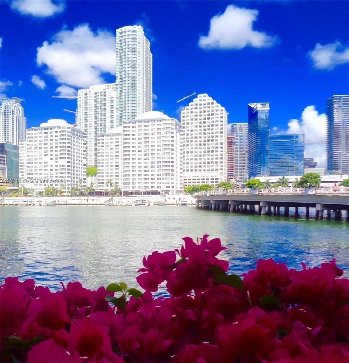 999 Brickell Bay Dr # 809, Miami, FL 33131