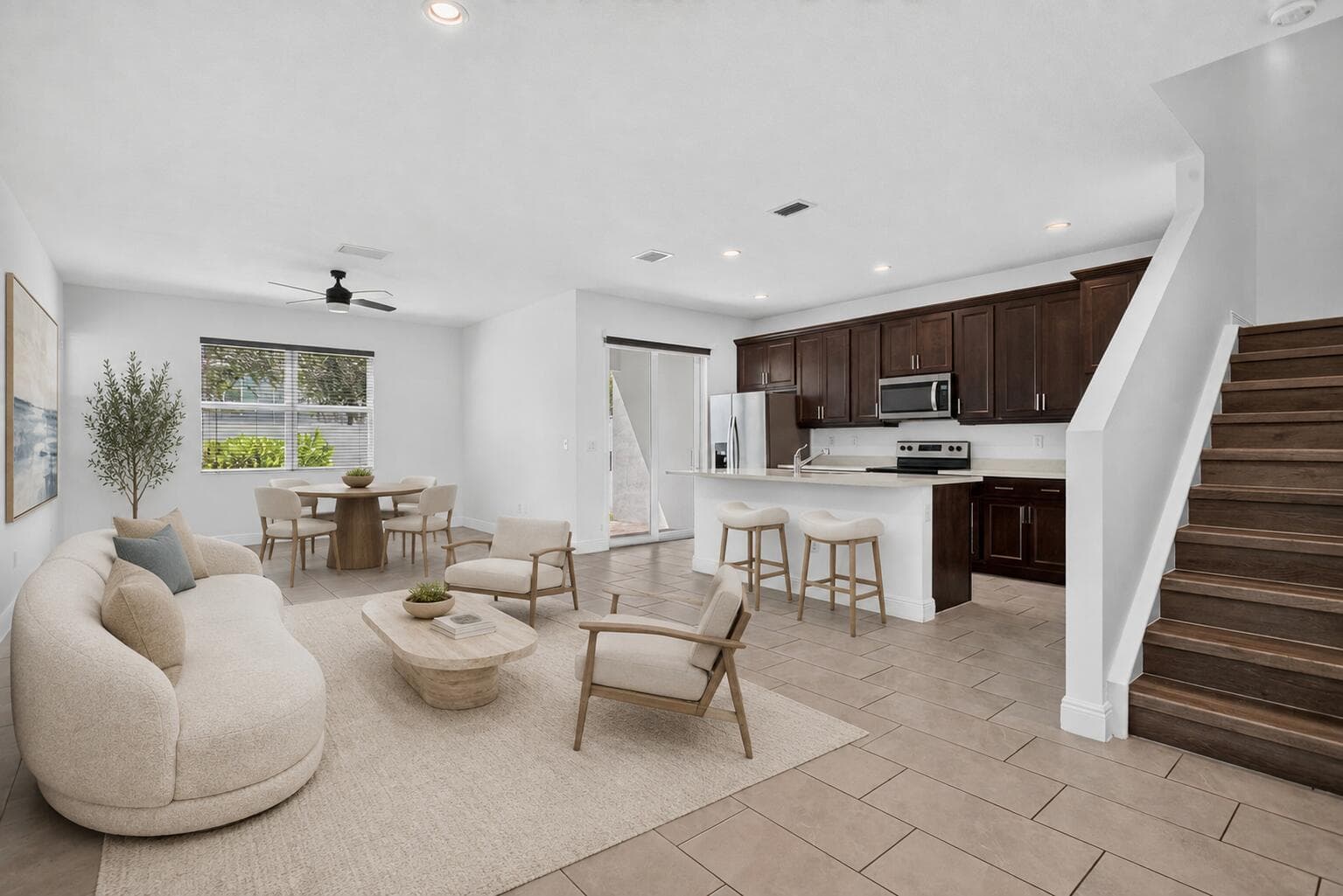 543 Parsons Way, Deerfield Beach, FL 33442 — zdjęcie 2
