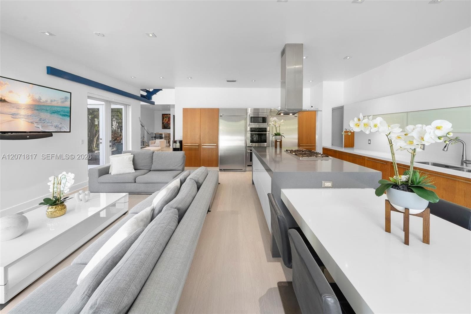 19522 NE 17th Ave, Miami, FL 33179 — zdjęcie 3