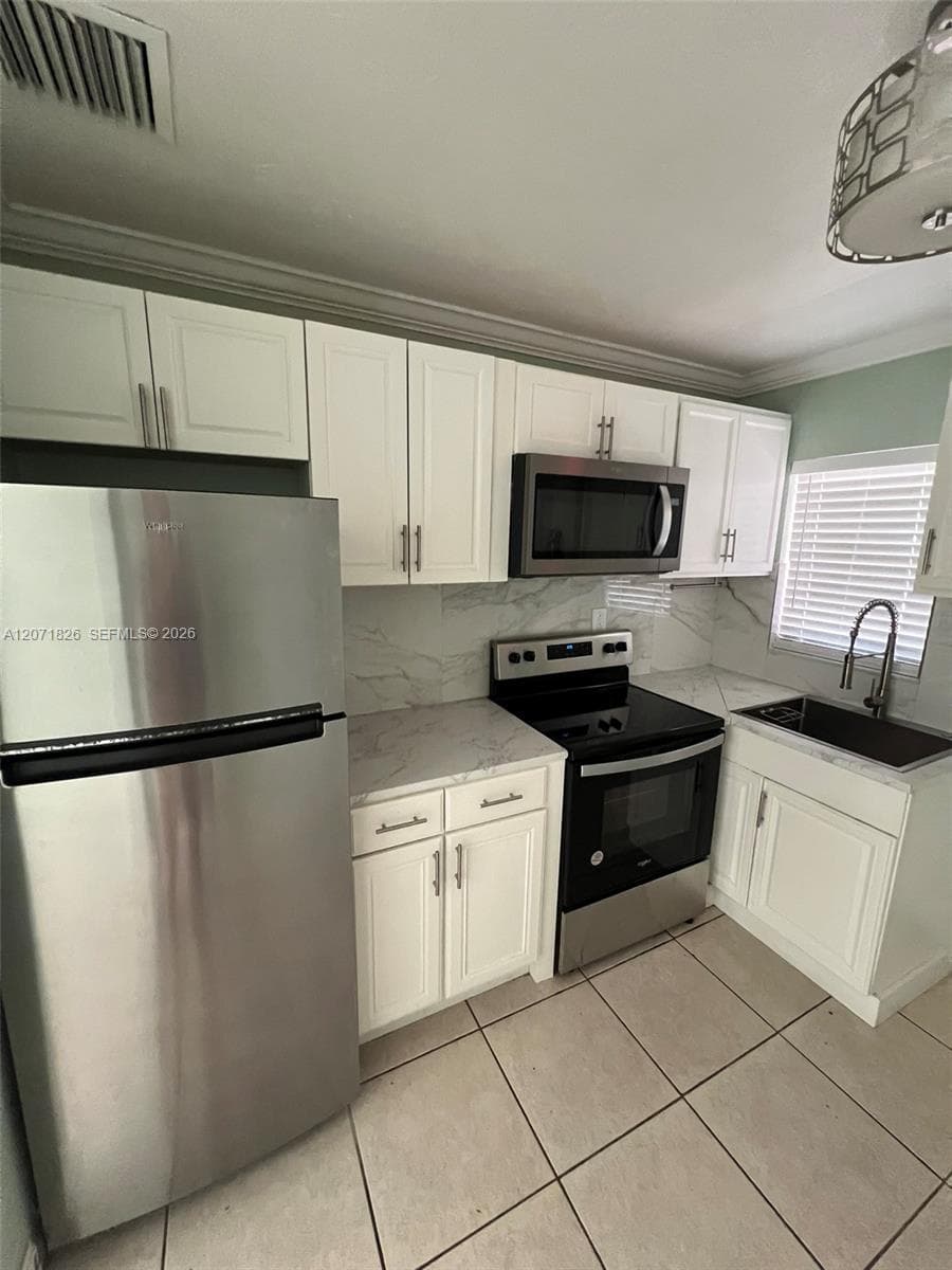 6101 Rodman St # 2, Hollywood, FL 33023 — zdjęcie 2