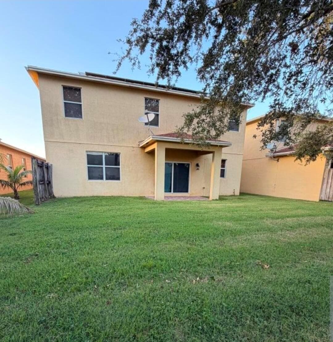 5838 Gypsum Place, West Palm Beach, FL 33413 — zdjęcie 2