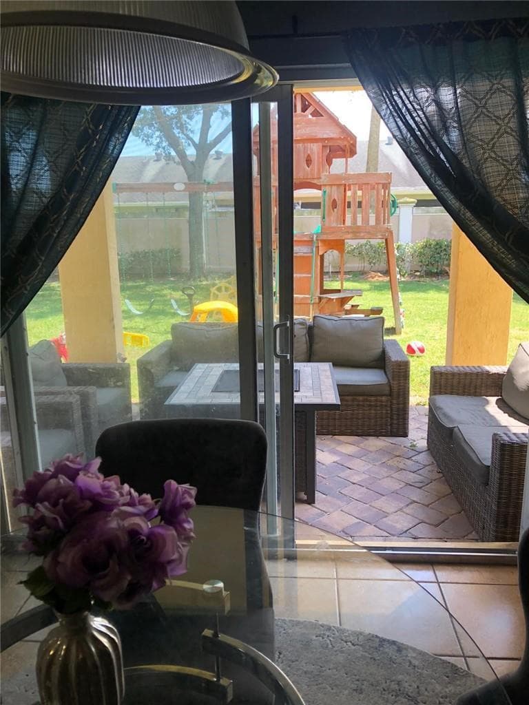 5838 Gypsum Place, West Palm Beach, FL 33413 — zdjęcie 5