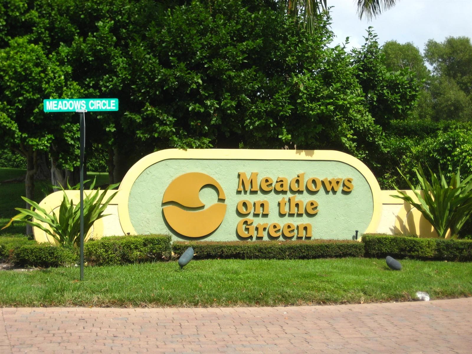 1437 MEADOWS Circle W # 1437, Boynton Beach, FL 33436