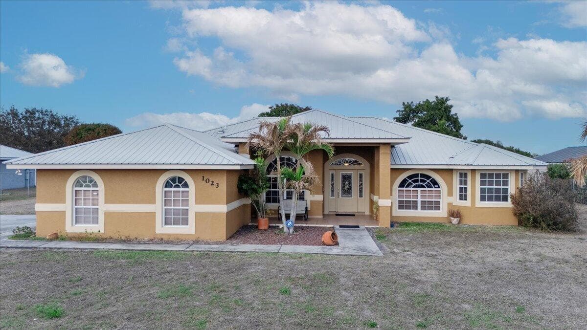 1023 Caribbean Avenue, Clewiston, FL 33440 — zdjęcie 2