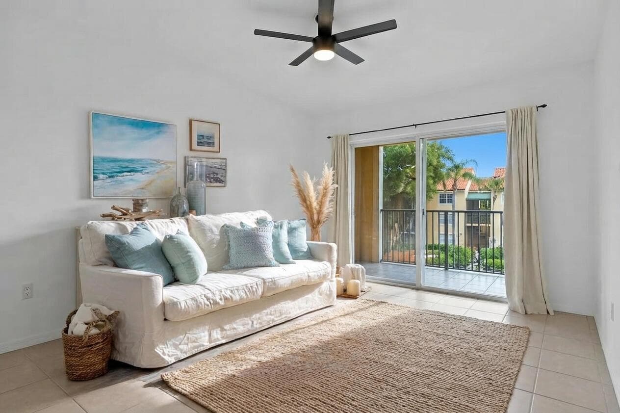 135 YACHT CLUB Way # 305, Hypoluxo, FL 33462 — zdjęcie 3