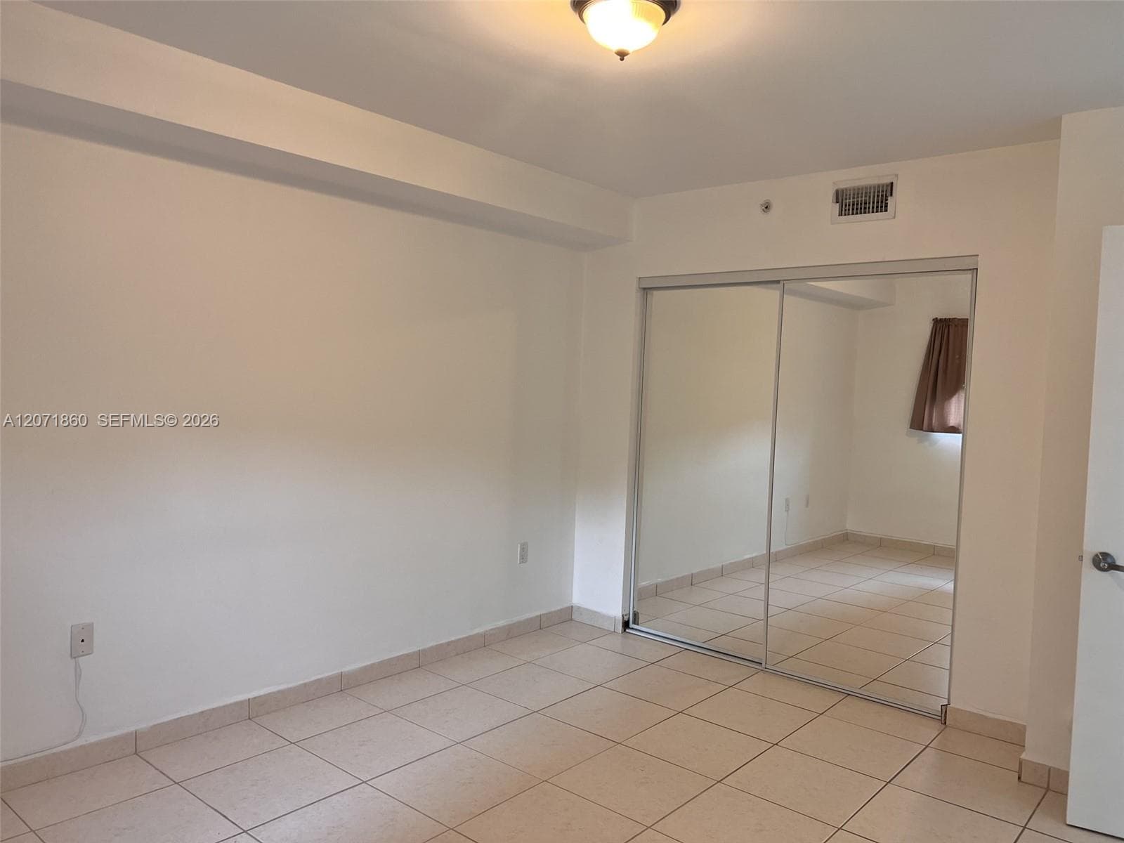 2740 SW 28th Ter # 206, Miami, FL 33133 — zdjęcie 4