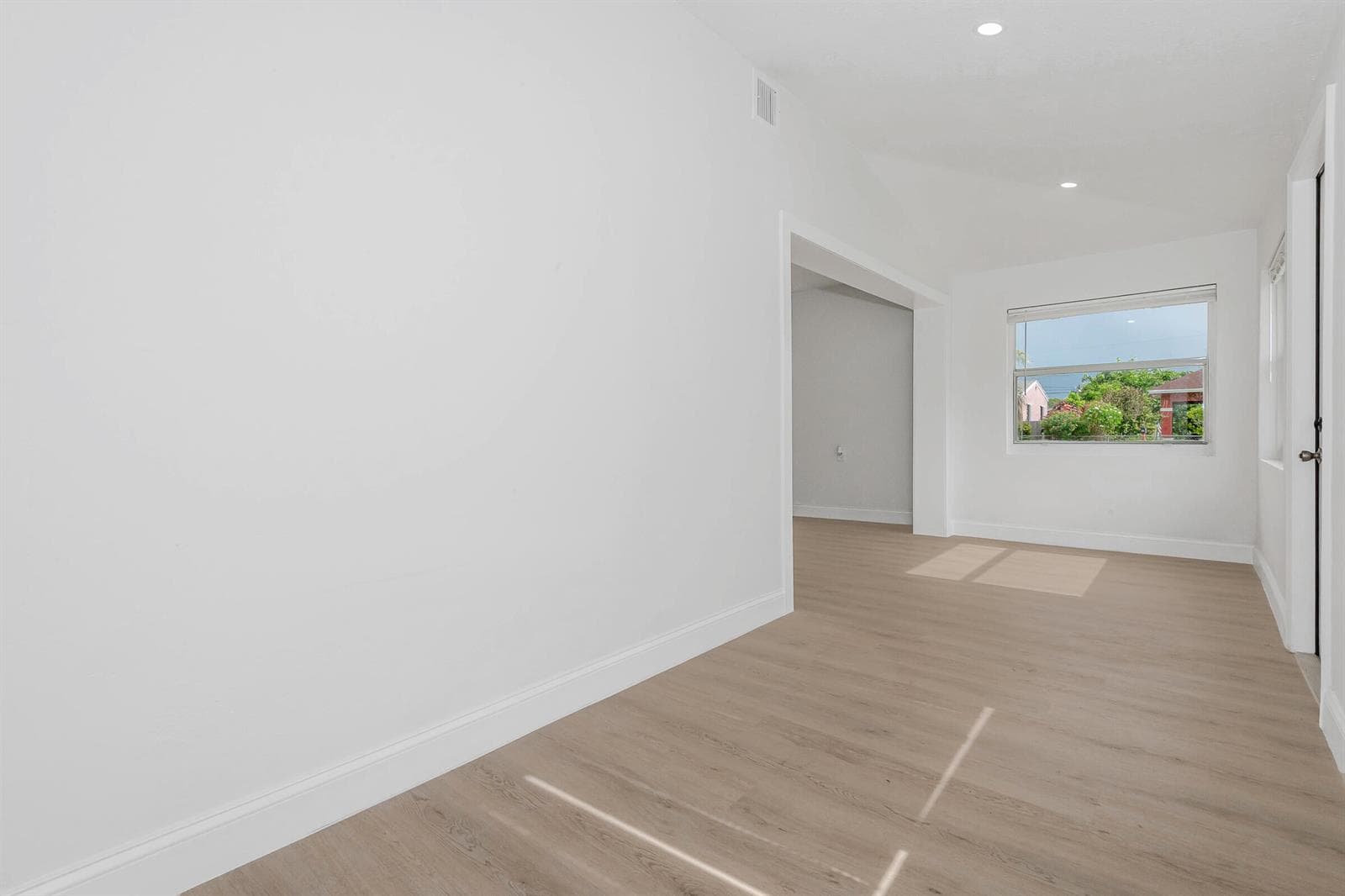546 NW 5th Avenue, Homestead, FL 33030 — zdjęcie 5