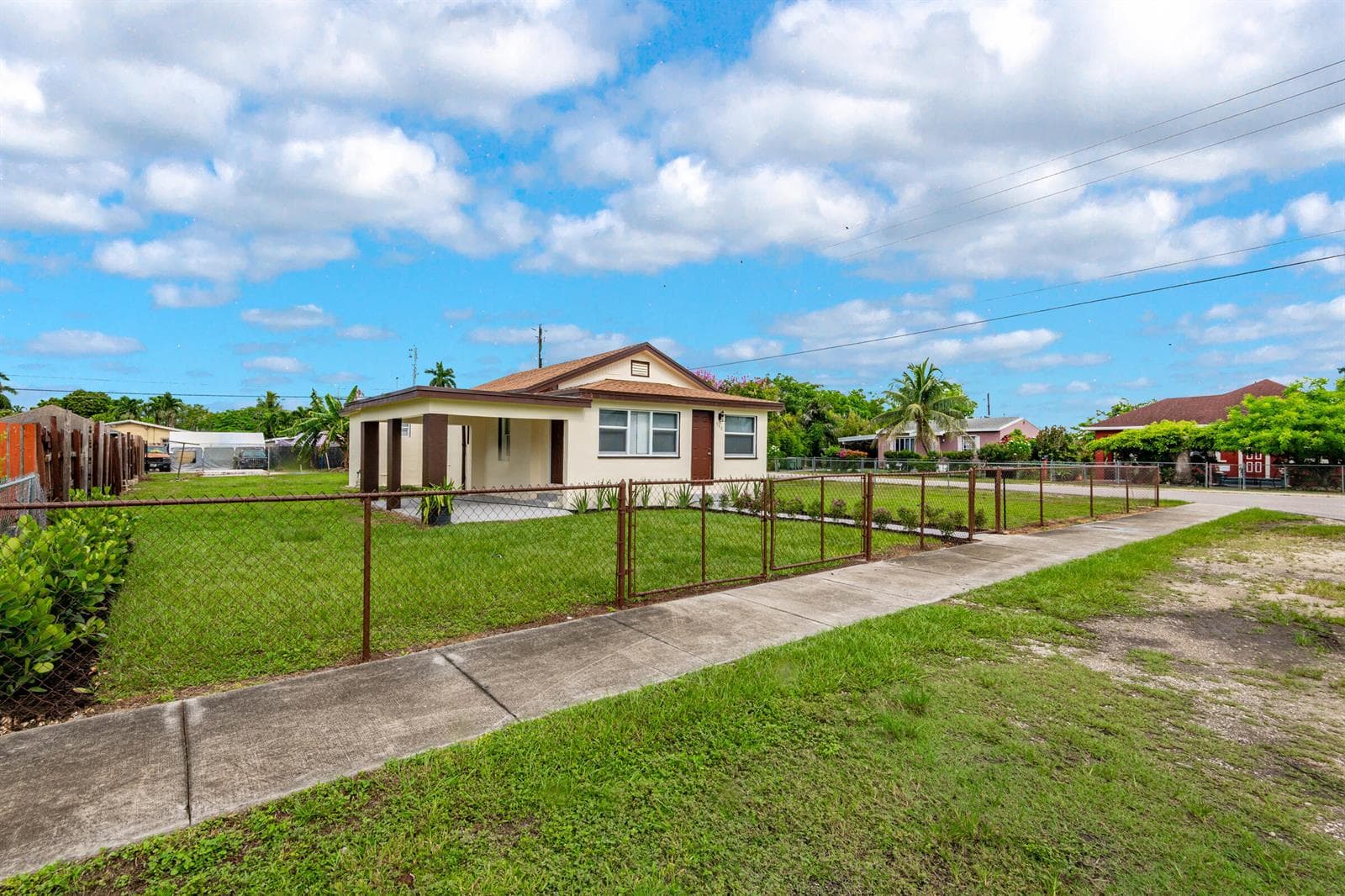 546 NW 5th Avenue, Homestead, FL 33030 — zdjęcie 4