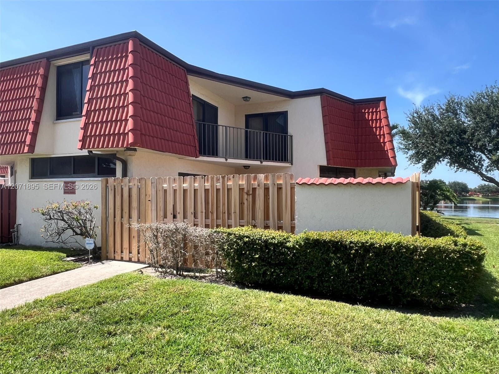 3673 Victoria # 3673, West Palm Beach, FL 33406