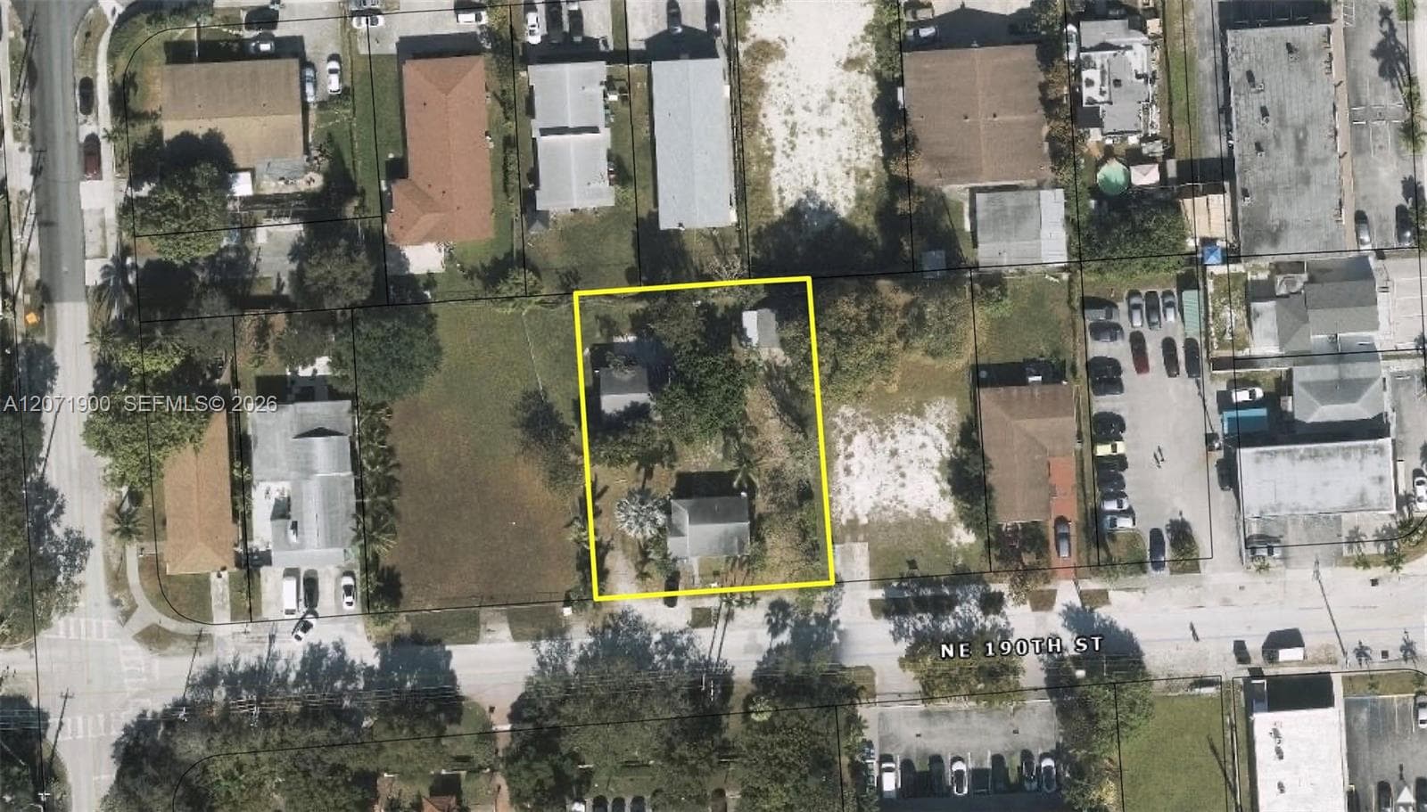 2549 NE 190th St, Miami, FL 33180 — zdjęcie 2