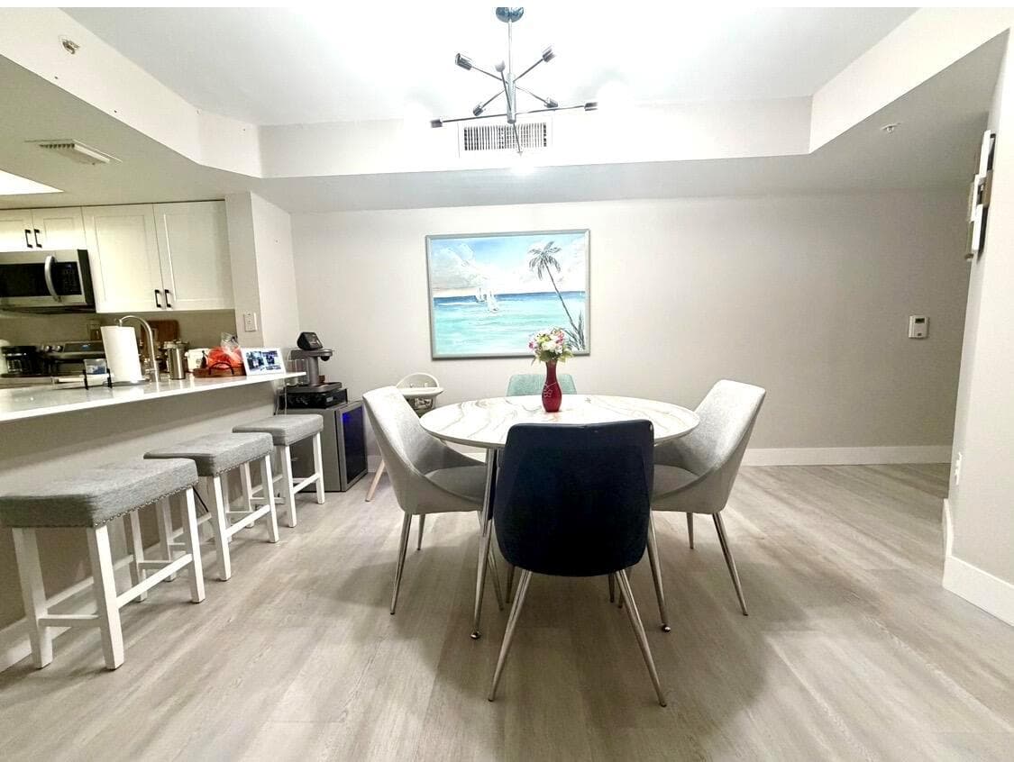 5055 Wiles Road # Unit 105, Coconut Creek, FL 33073 — zdjęcie 4
