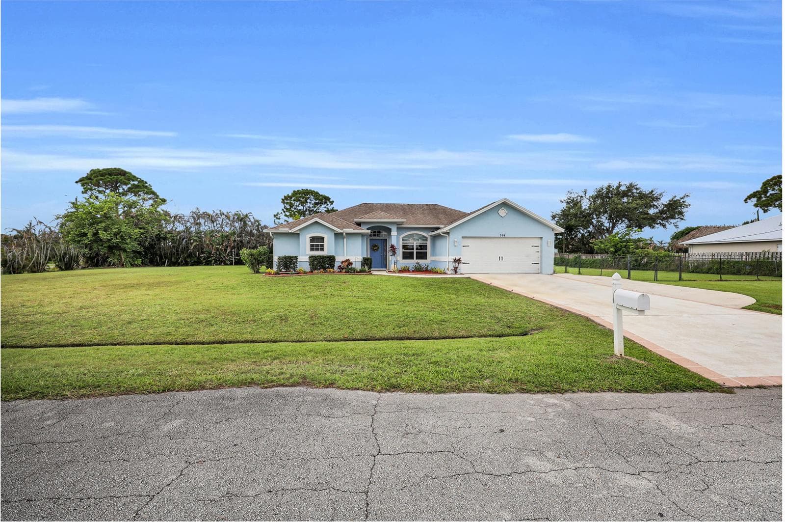 398 SE Bayview Terrace, Port St. Lucie, FL 34983