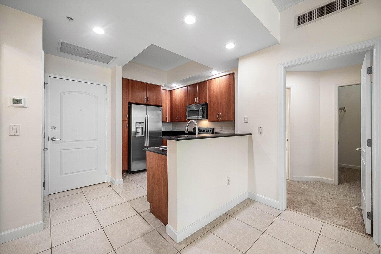 801 S Olive Avenue # 715, West Palm Beach, FL 33401
