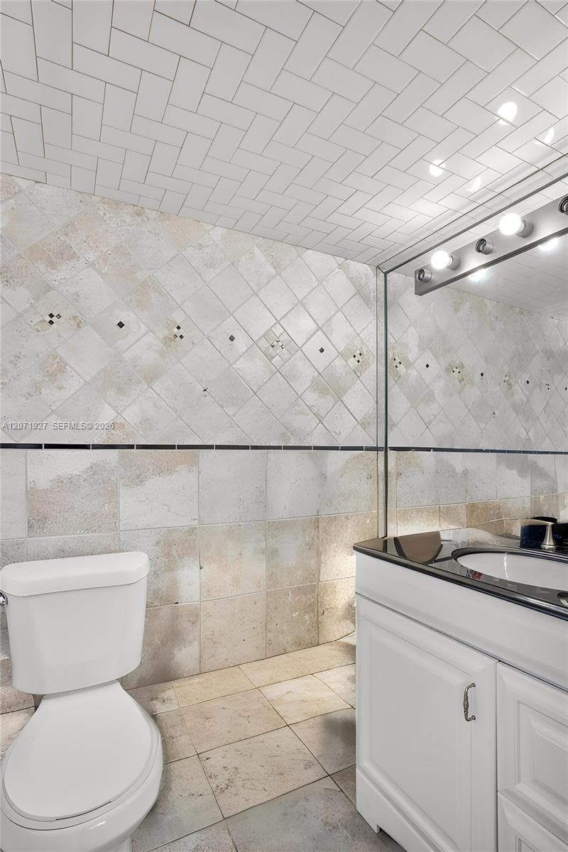 180 NE 12th Ave # 18, Hallandale Beach, FL 33009 — zdjęcie 5