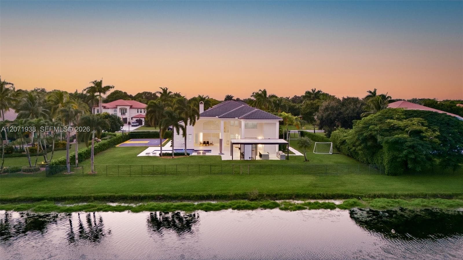 3526 Juniper Ln, Davie, FL 33330 — zdjęcie 2