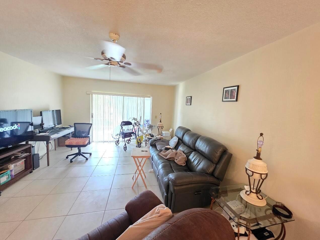 700 LAYNE Boulevard # 318B, Hallandale Beach, FL 33009 — zdjęcie 3