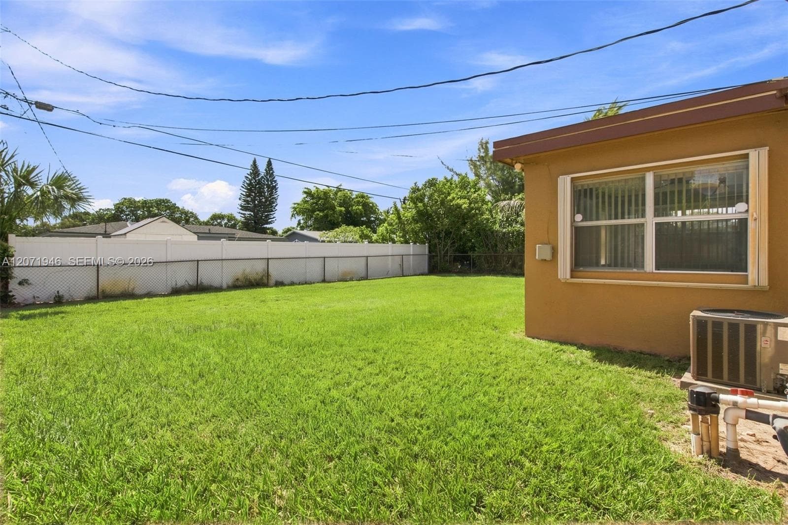 1430 NW 32nd Ter, Lauderhill, FL 33311 — zdjęcie 2