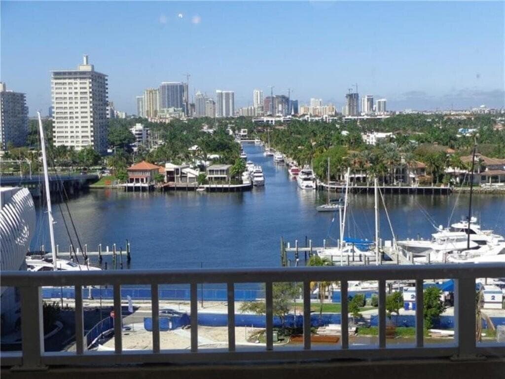 200 S BIRCH Road # 703, Fort Lauderdale, FL 33316