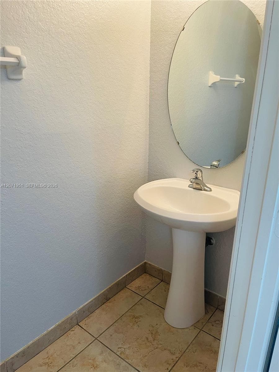 6364 Landings Way, Tamarac, FL 33321 — zdjęcie 5