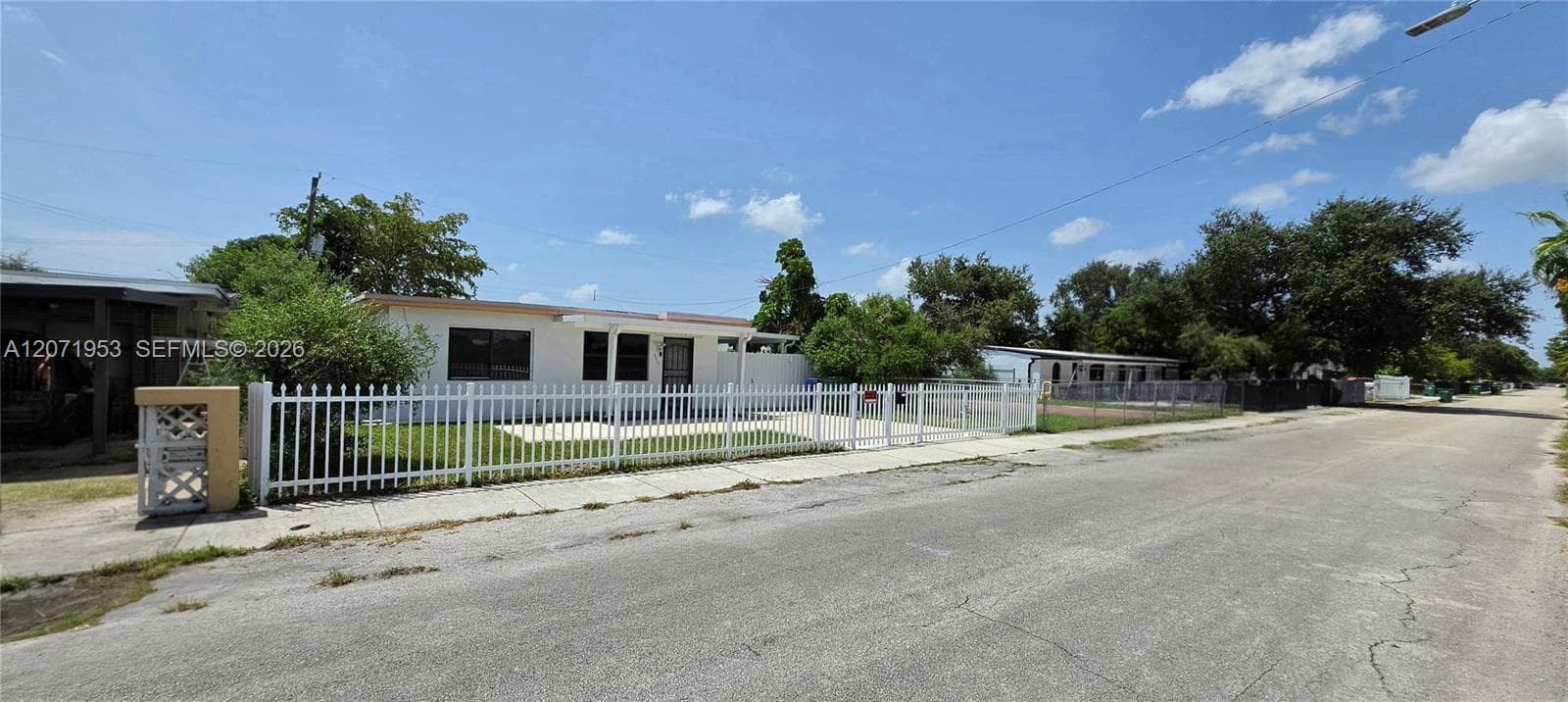 2230 Service Rd, Opa-Locka, FL 33054 — zdjęcie 4