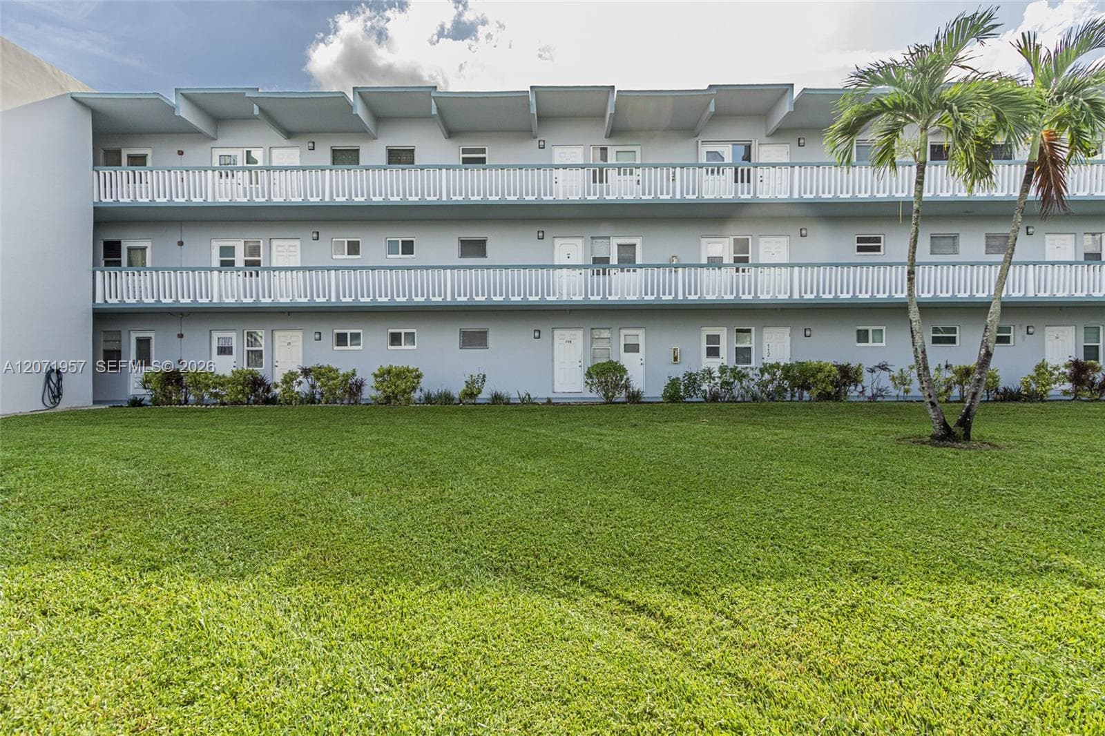 2223 Park Ln # 314, Hollywood, FL 33021 — zdjęcie 4