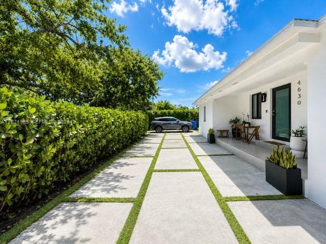 4630 SW 3rd St, Miami, FL 33134 — zdjęcie 5