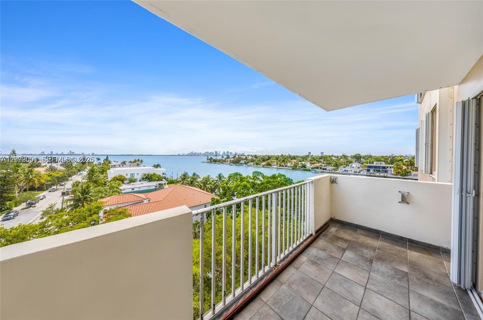 1455 N Treasure Dr # 7J, North Bay Village, FL 33141 — zdjęcie 3