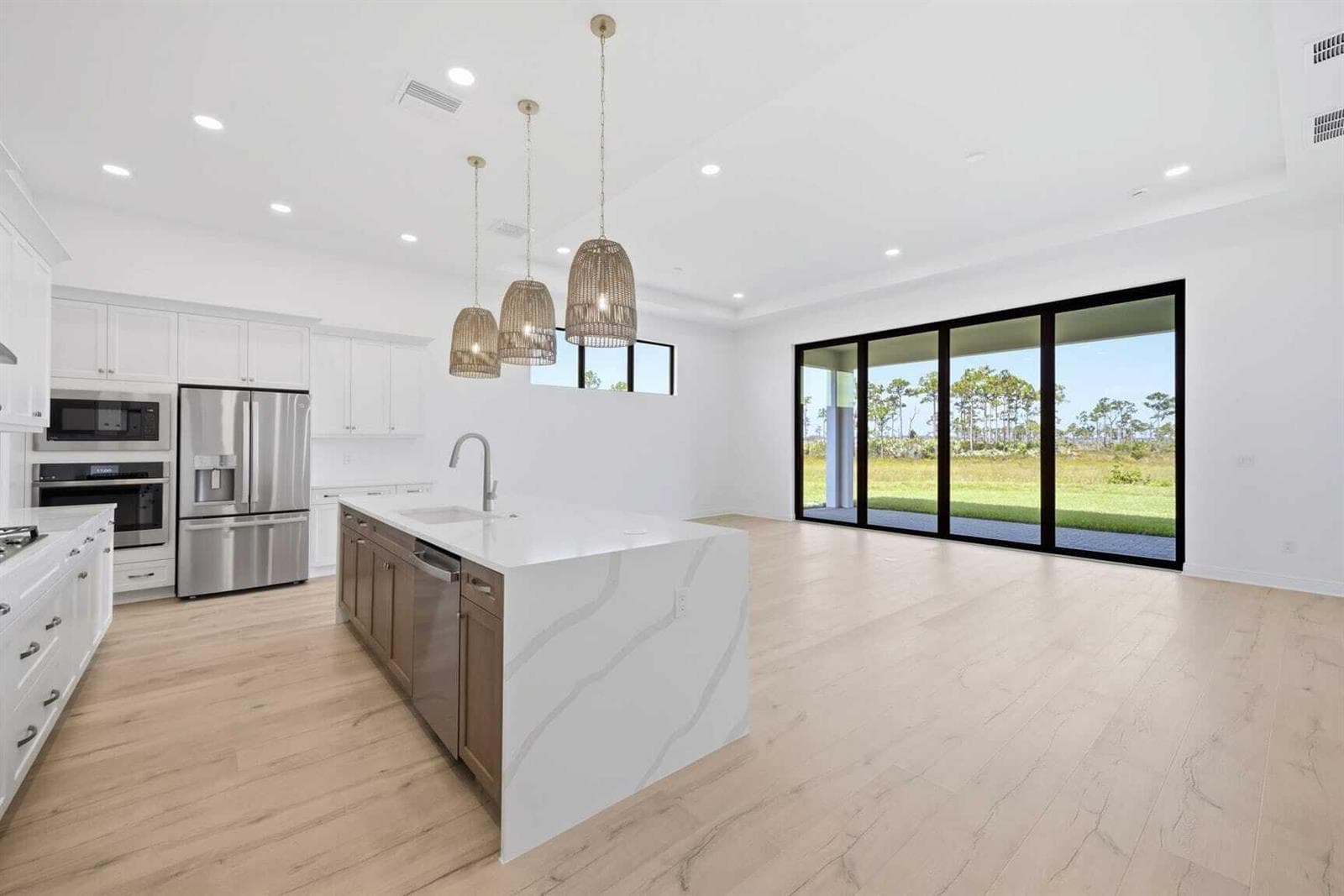13689 SE Blackwood Drive, Port St. Lucie, FL 34984 — zdjęcie 2