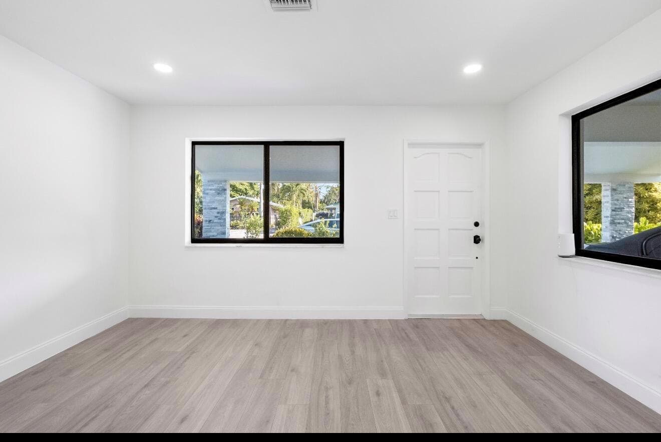 699 NE 40TH Street, Oakland Park, FL 33334 — zdjęcie 5